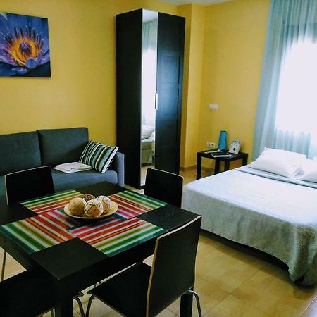 Apartamento Domingo Lozano Málaga Buitenkant foto