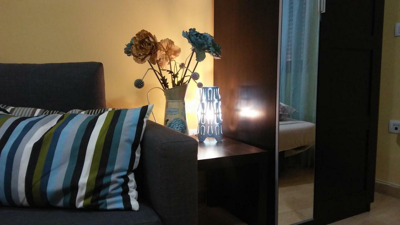 Apartamento Domingo Lozano Málaga Buitenkant foto