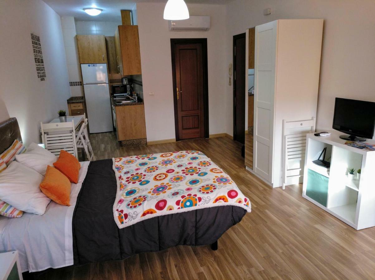 Apartamento Domingo Lozano Málaga Buitenkant foto